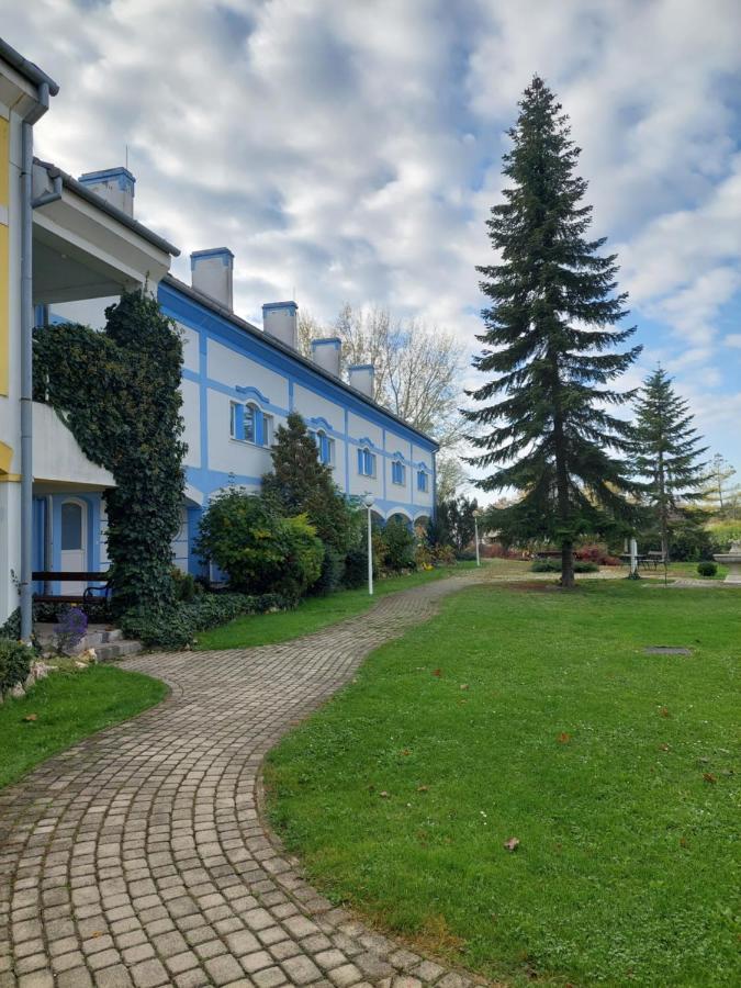 City Corner Thermal Mosonmagyaróvár Dış mekan fotoğraf